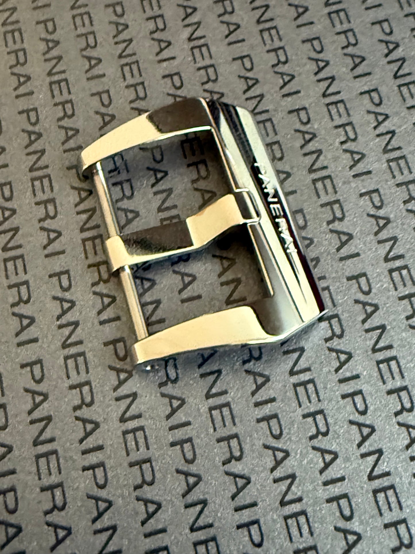 Panerai OEM Polished Stainless Steel Pre-V Tang Buckle 20MM