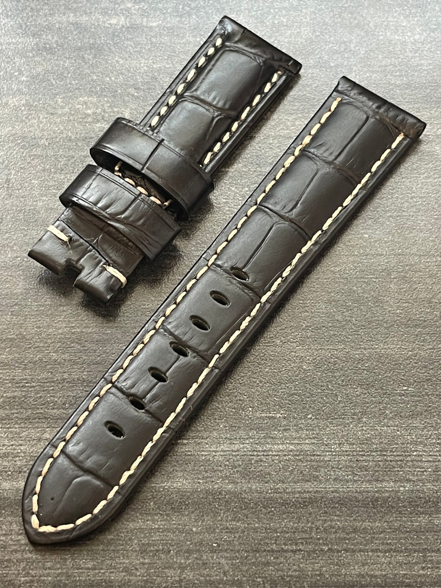Panerai 22MM Black Alligator OEM Tang Strap w Beige Stitch (22/20MM)