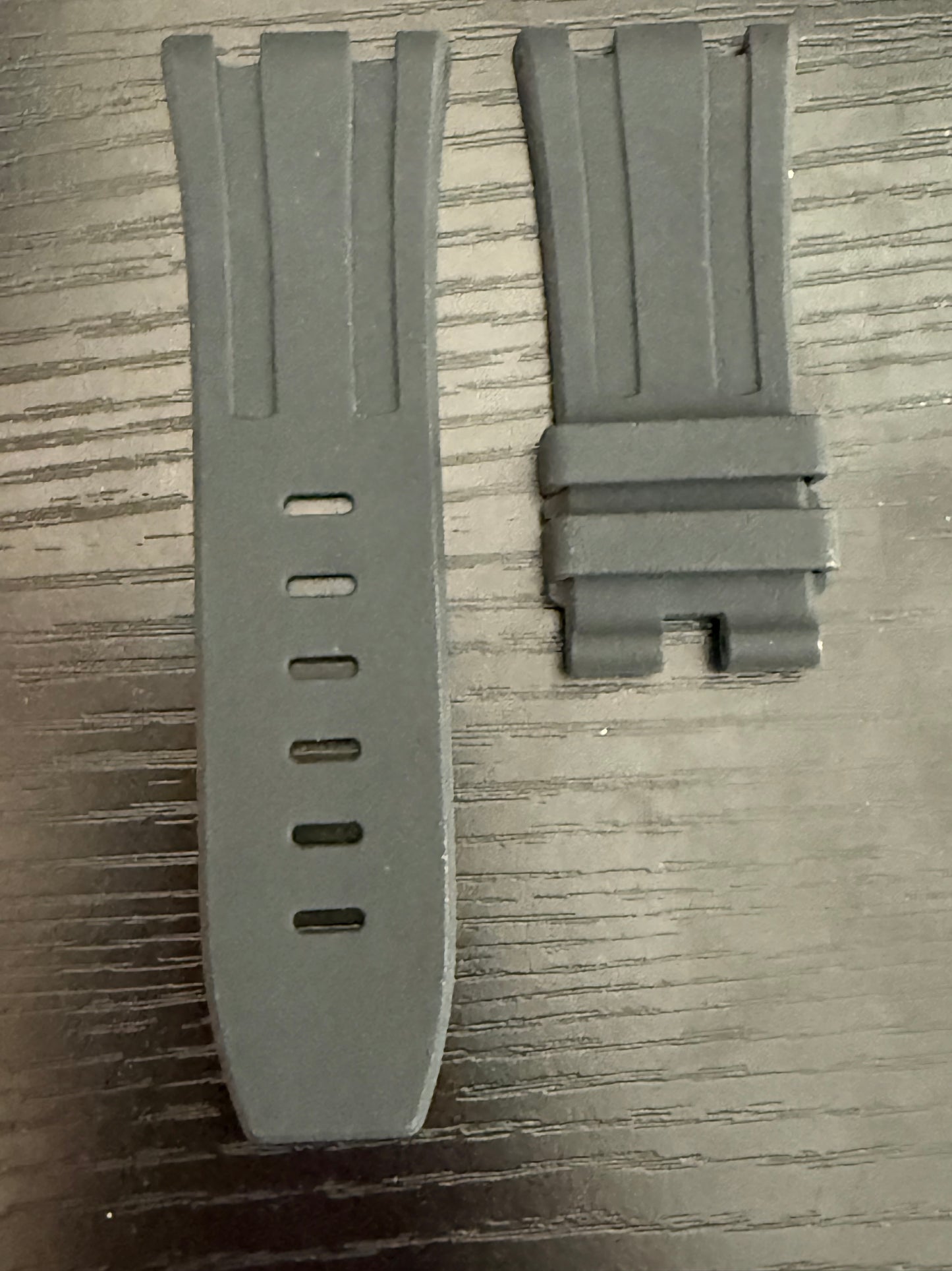 Audemars Piguet Diver 15703 OEM Black Rubber Tang Strap 28x24MM XS Length