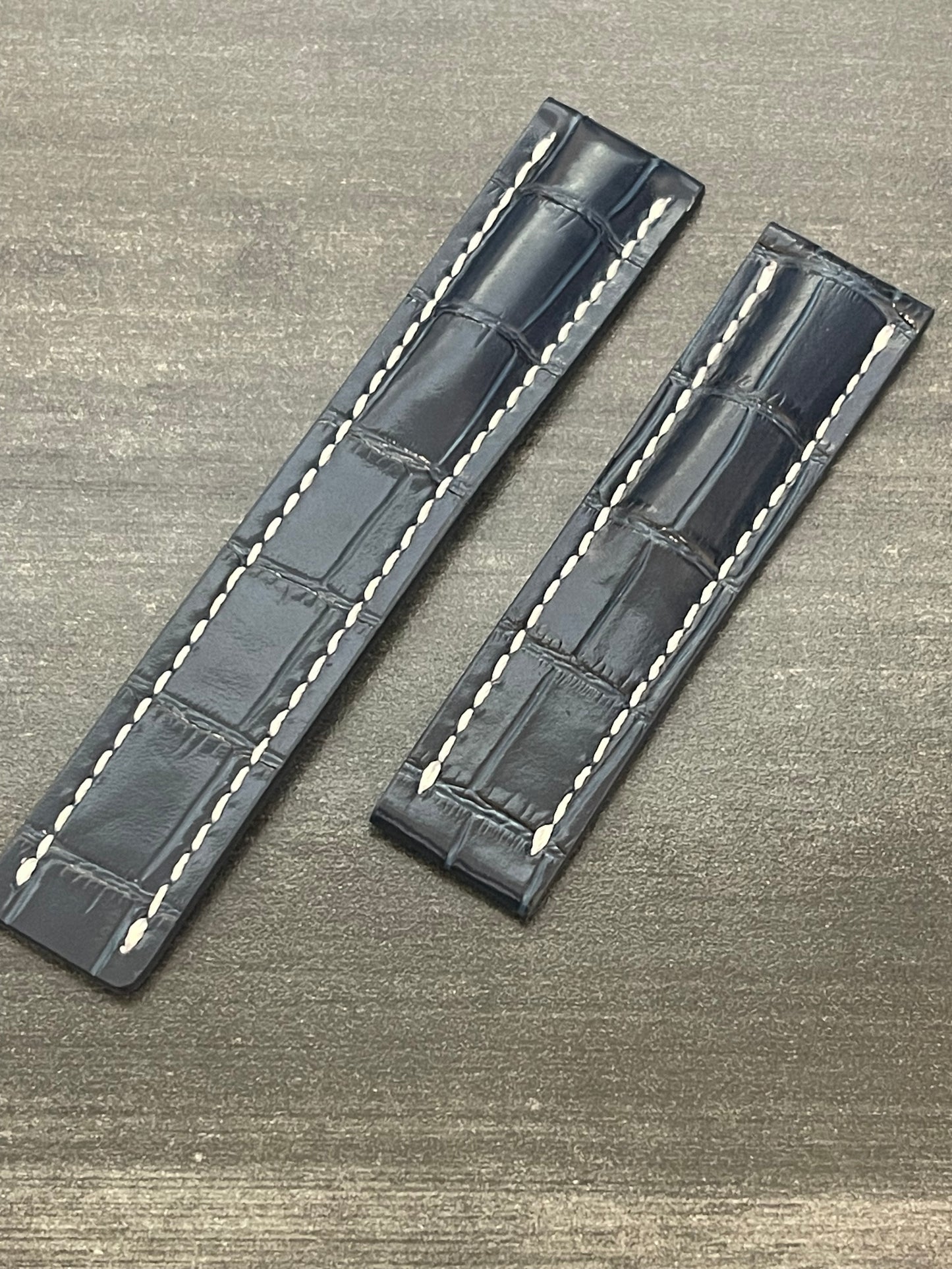 Breitling OEM 22MM Blue Alligator Deployment Strap 22-20MM