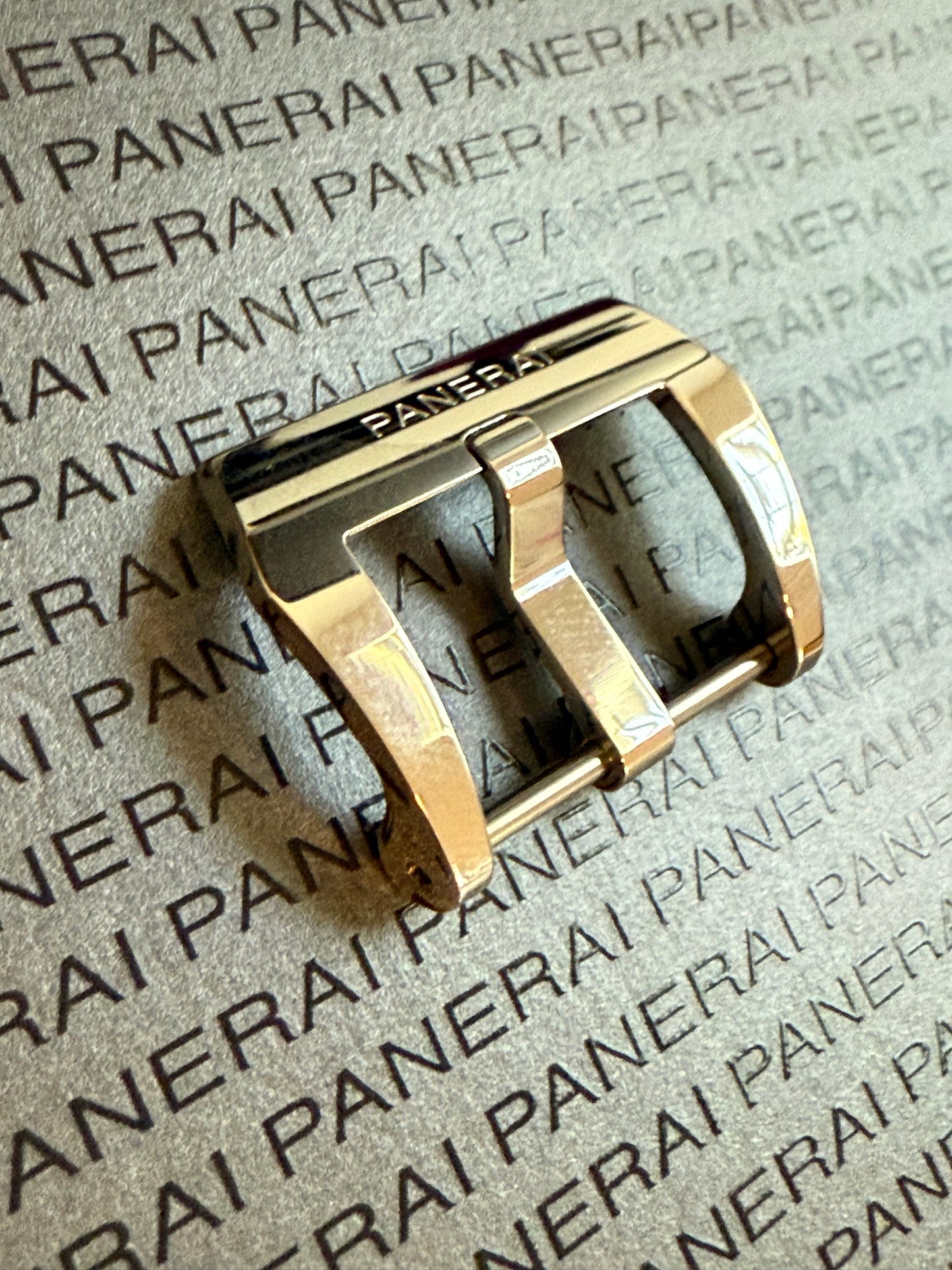 Panerai OEM Polished Stainless Steel Pre-V Tang Buckle 20MM