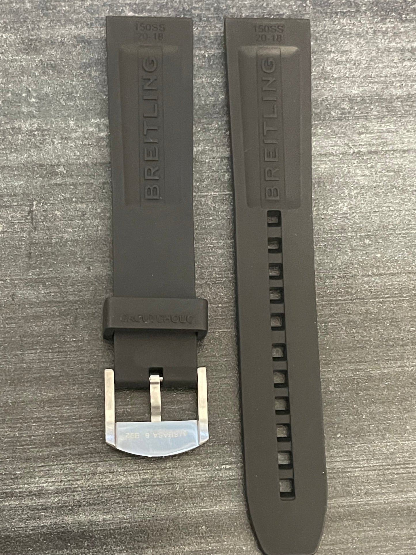 BREITLING OEM 20MM Diver Pro Black Rubber Strap w/ 18MM OEM Tang Buckle (20-18MM)