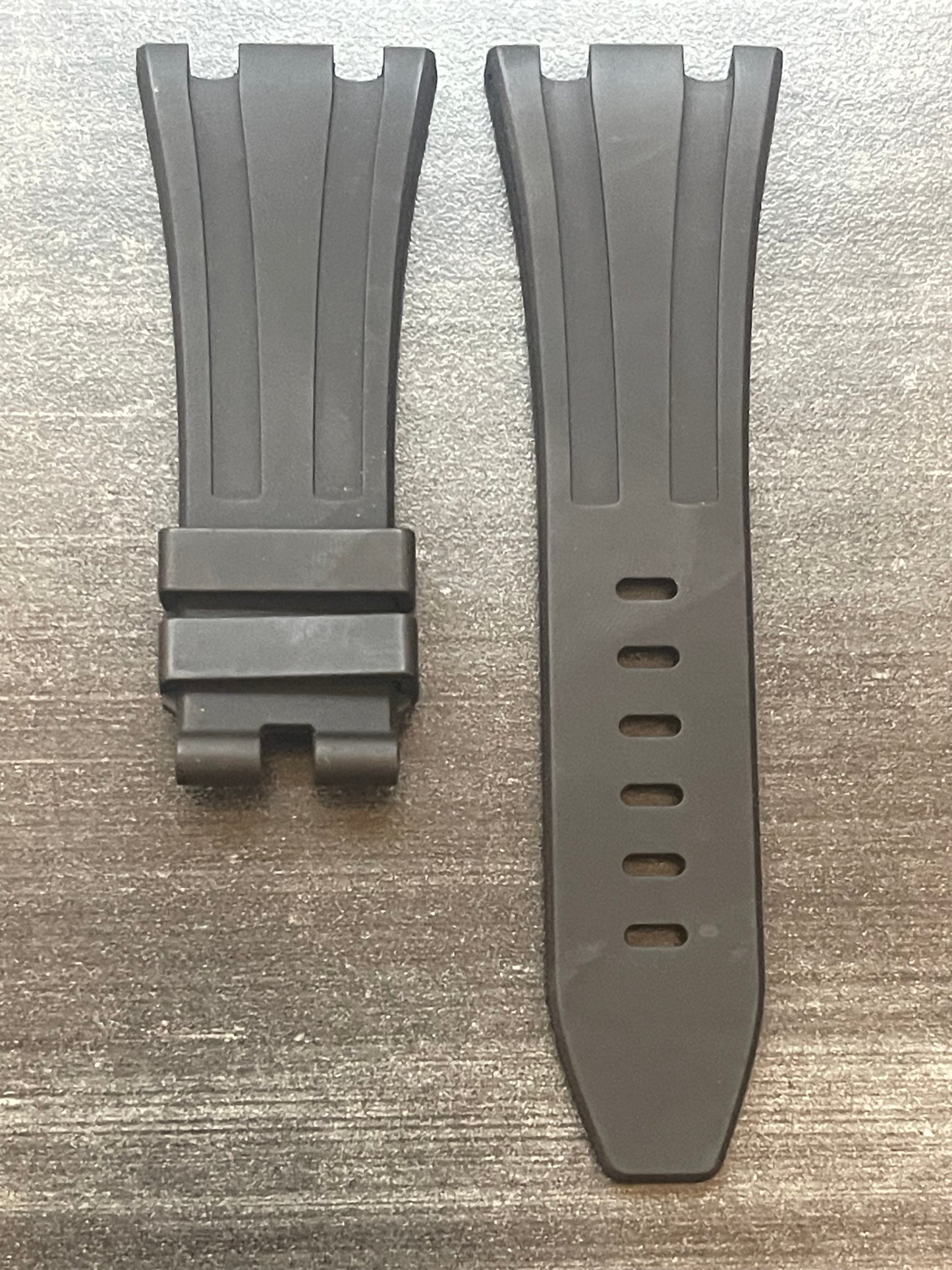 Audemars Piguet Royal Oak Offshore / Diver 15703 OEM Black Rubber Tang Buckle Strap 28x20MM