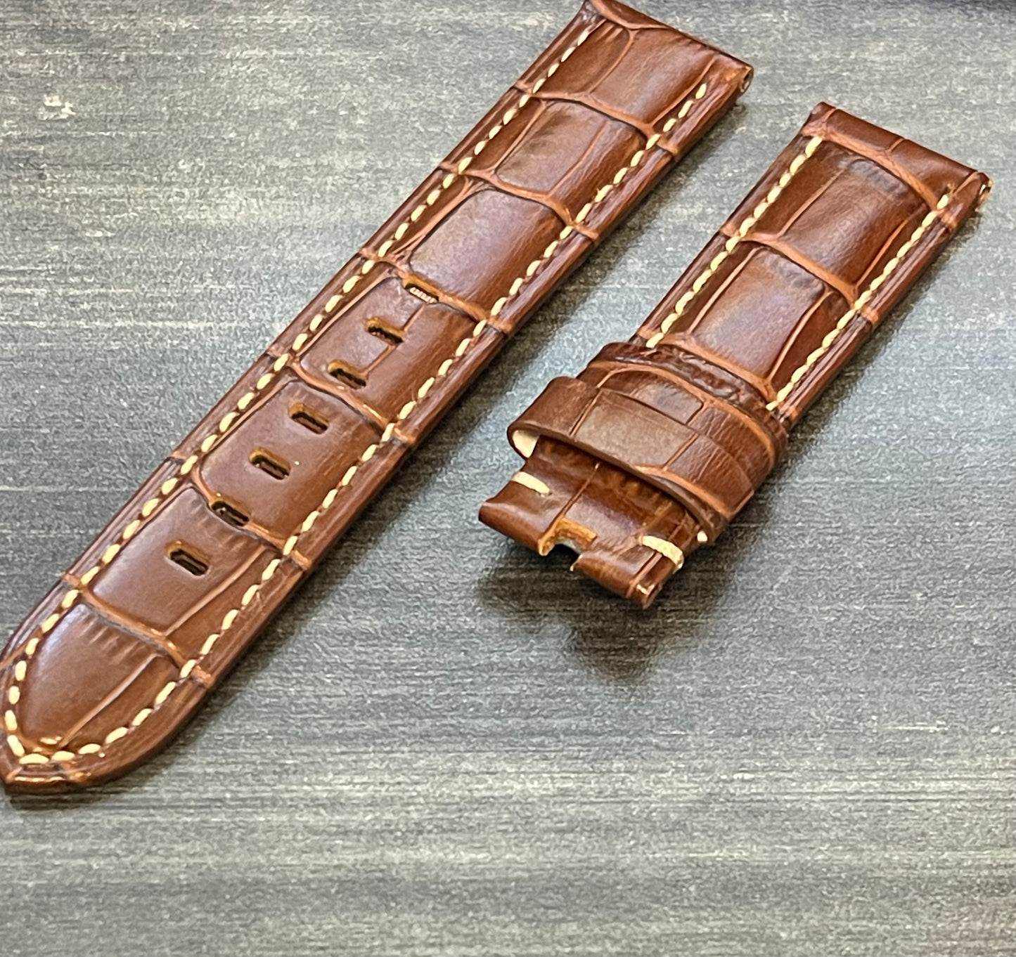 Panerai 22MM Brown Alligator OEM Tang Strap w Beige Stitch (22/20MM)