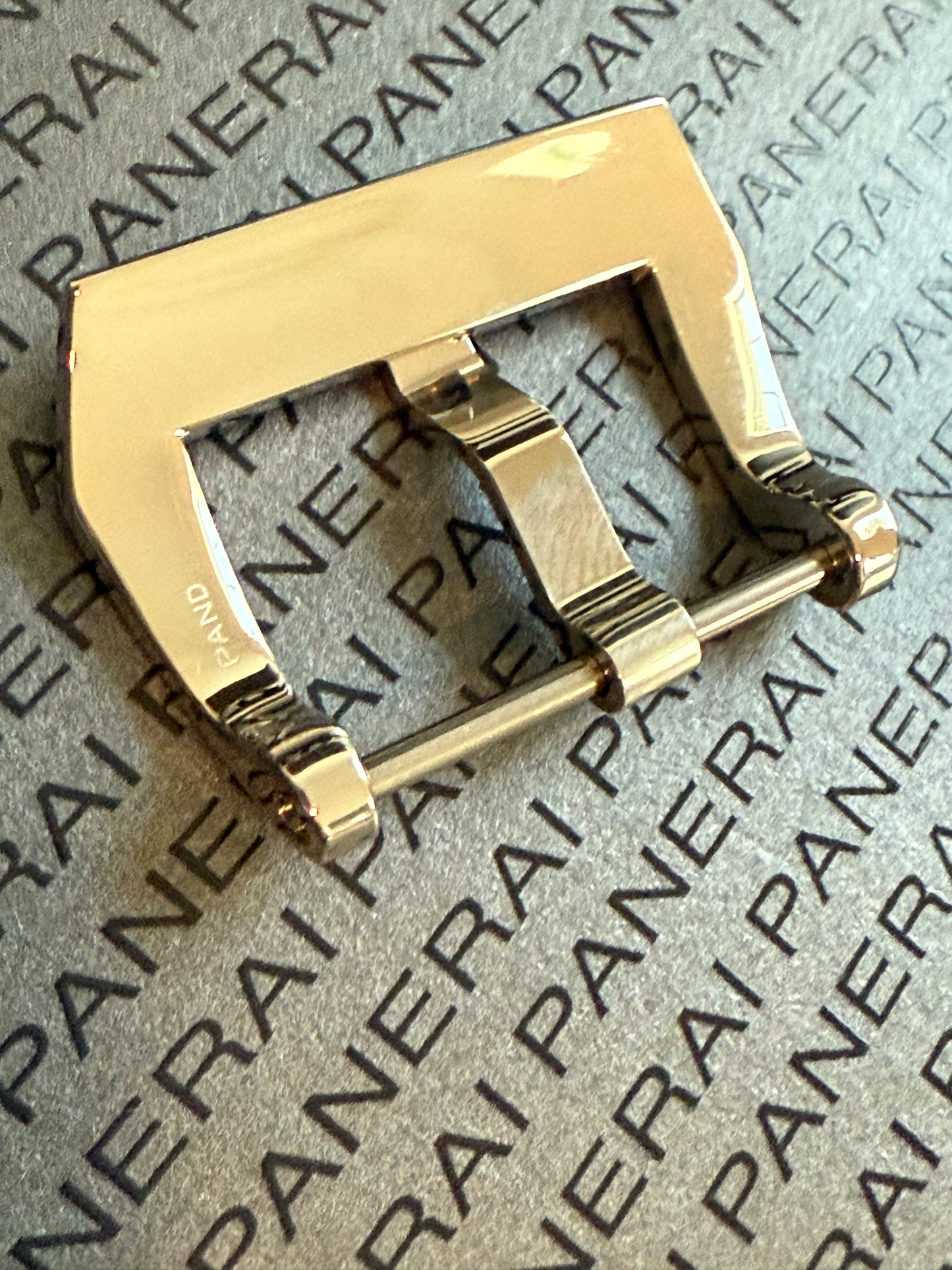 Panerai OEM Polished Stainless Steel Pre-V Tang Buckle 20MM