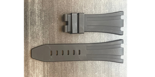 Choosing Between One-Piece And Two-Piece Watch Straps