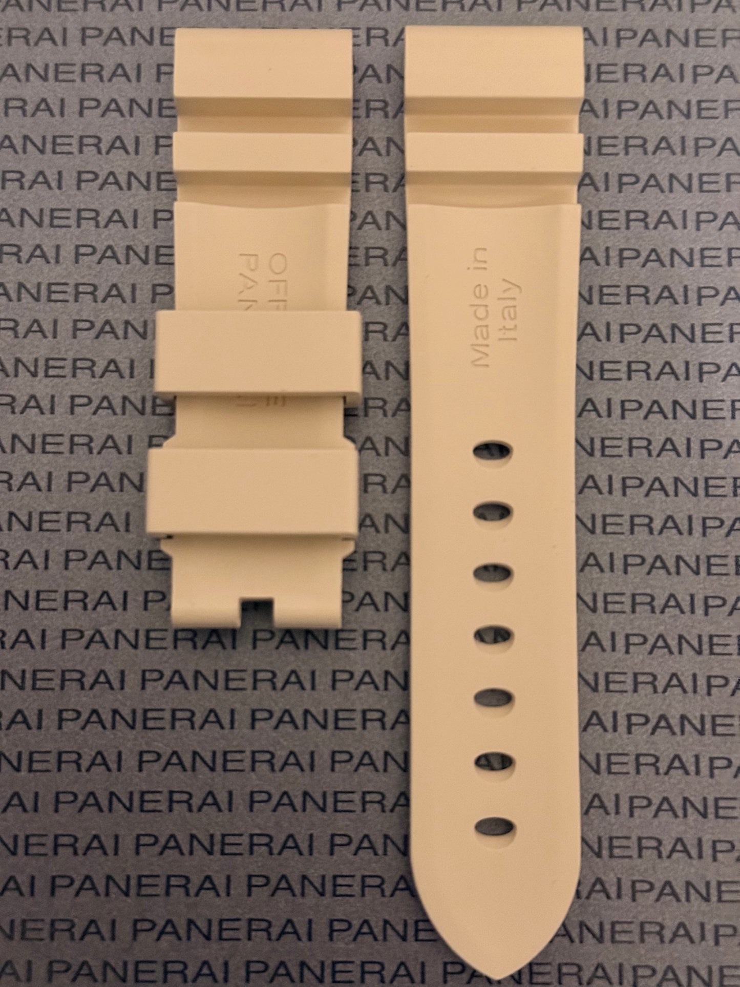 Panerai 22MM Beige Rubber Accordion Tang Strap (22/20MM)