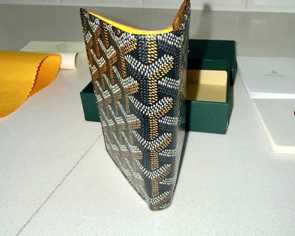 Goyard NIB Saint Pierre Card Wallet Retails $1,200 Black with Tan Inside
