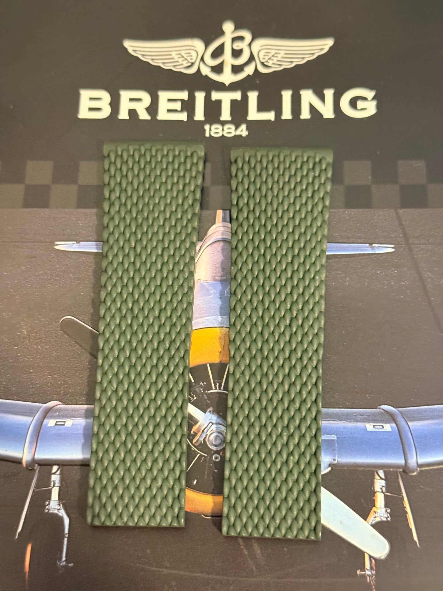 Breitling OEM Green Mesh Rubber Strap for Deployment Clasp 24-20 Sold Out at Boutiques