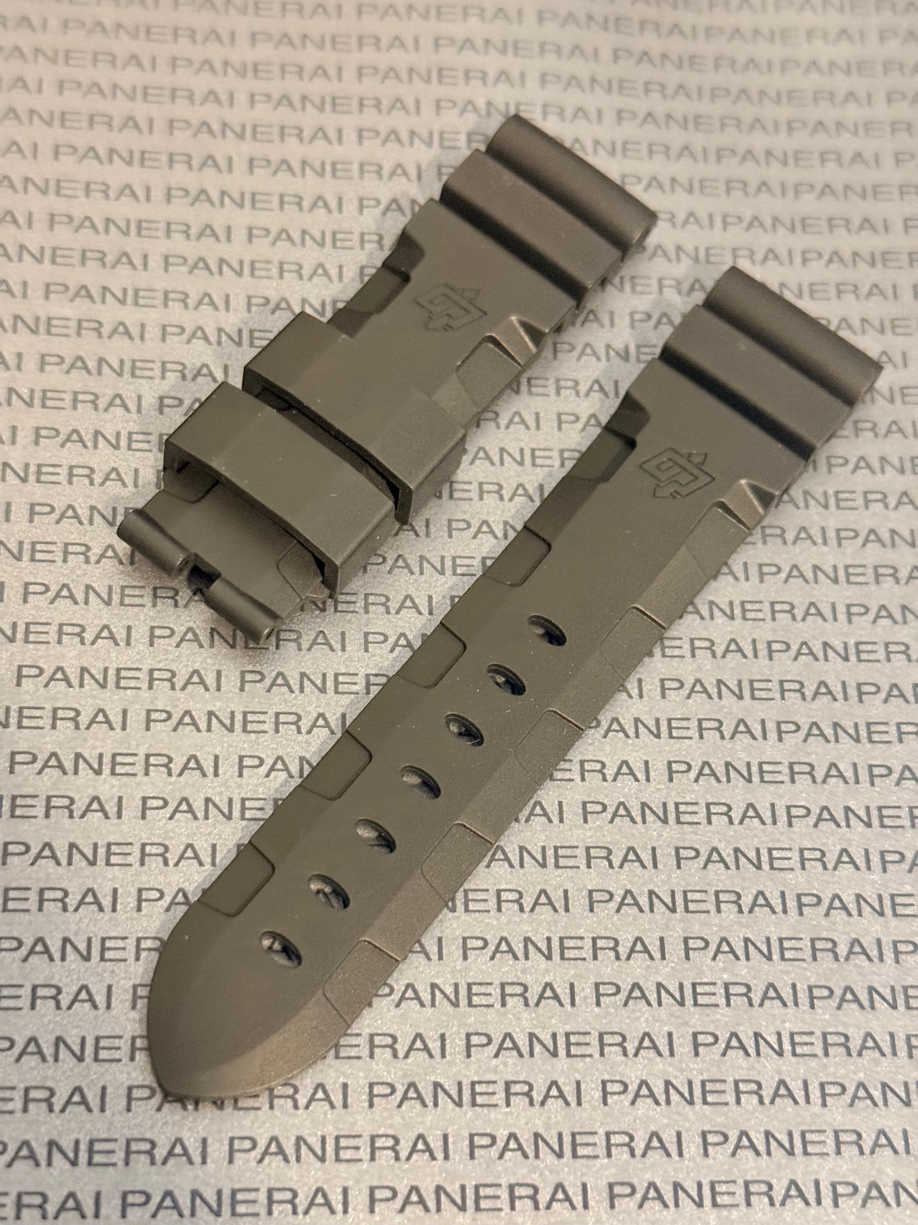 Panerai 22MM Black Rubber Strap - Fits 40 & 42MM Cases – Gift of