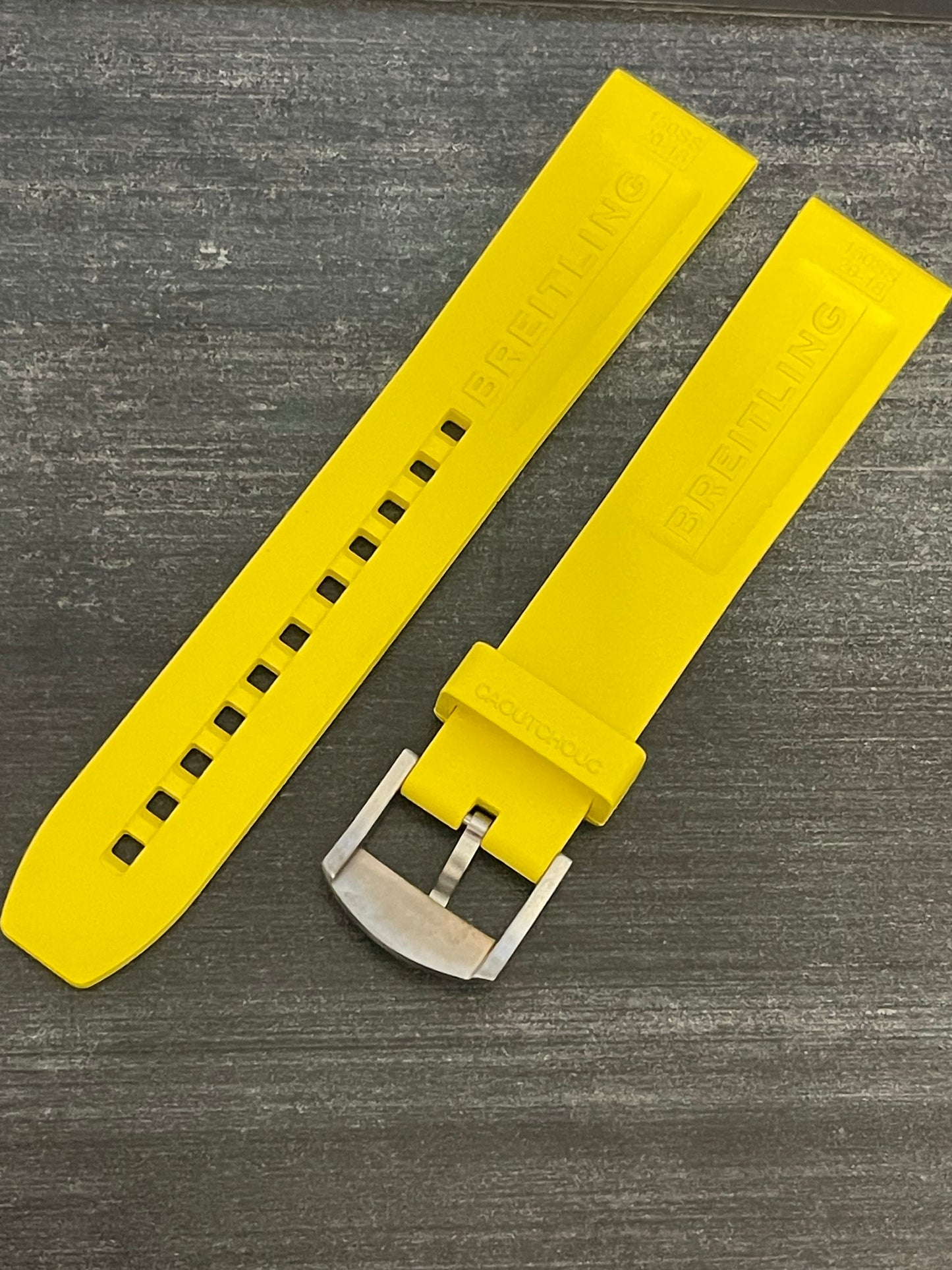 BREITLING OEM 20MM Diver Pro Yellow Rubber Strap  w/ 18MM OEM Tang Buckle (20-18MM)