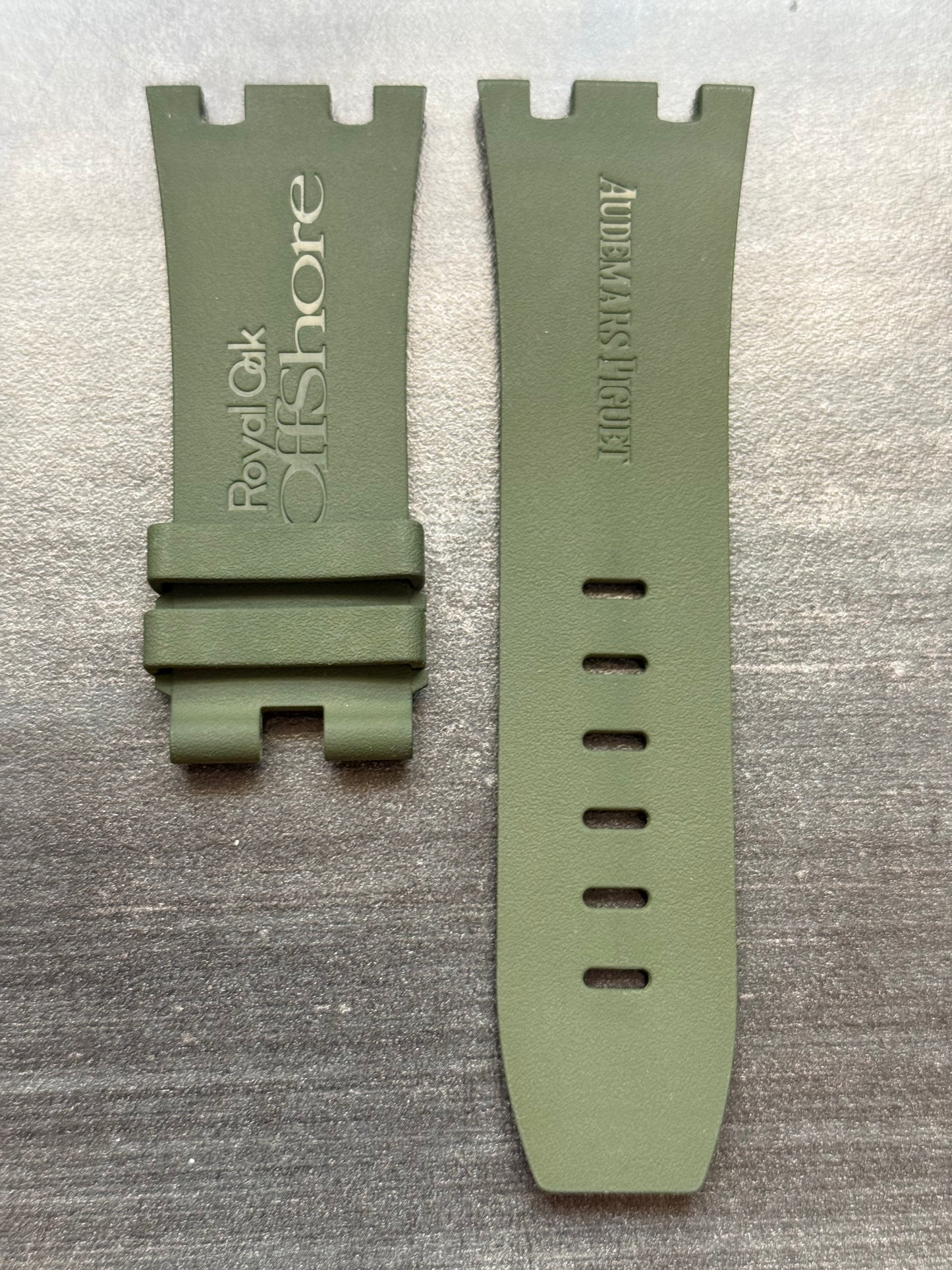 Audemars Piguet  Diver 15703 OEM Green Rubber Tang Strap 28x24MM