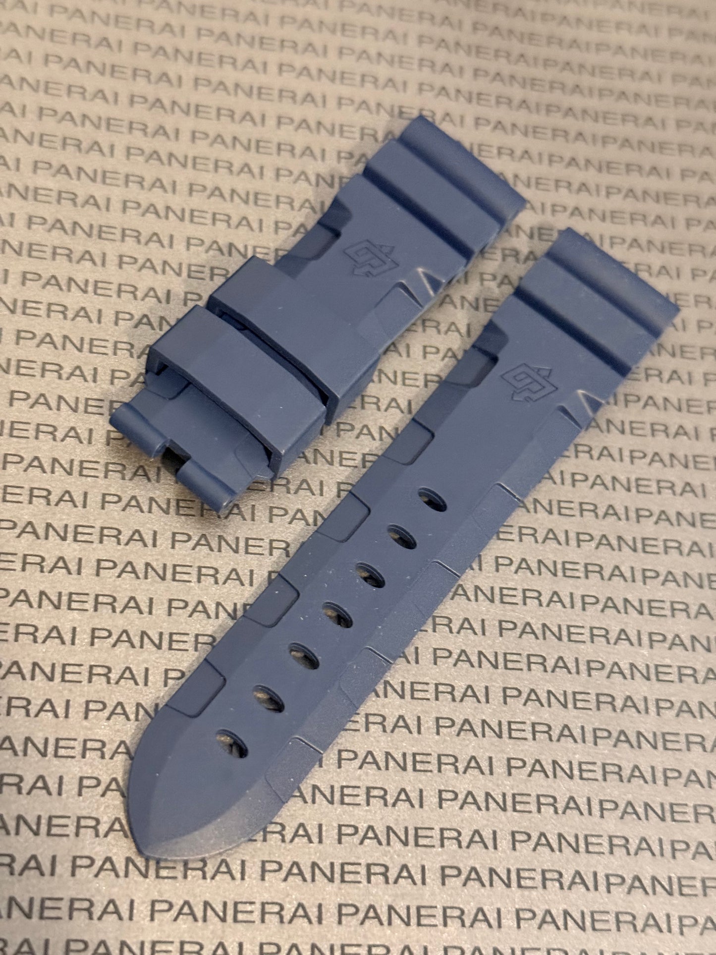 Panerai 22MM Navy Blue Rubber Accordion Tang Strap (22/20MM)