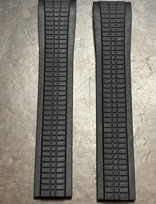 Patek Phillipe 21x18mm Uncut Black Rubber Strap: 5167a, 5167r, 5164a, 5164r