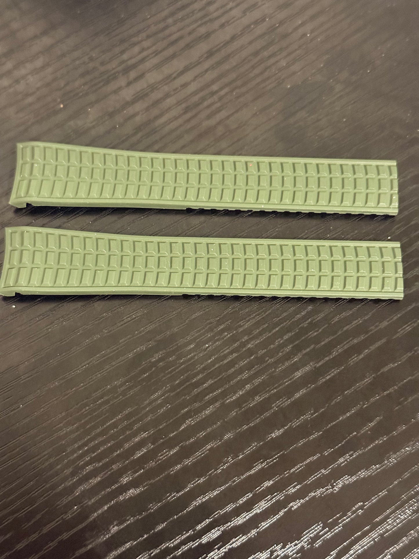 New Patek Philippe Aquanaut 19mm x 16mm Green Rubber Band Strap