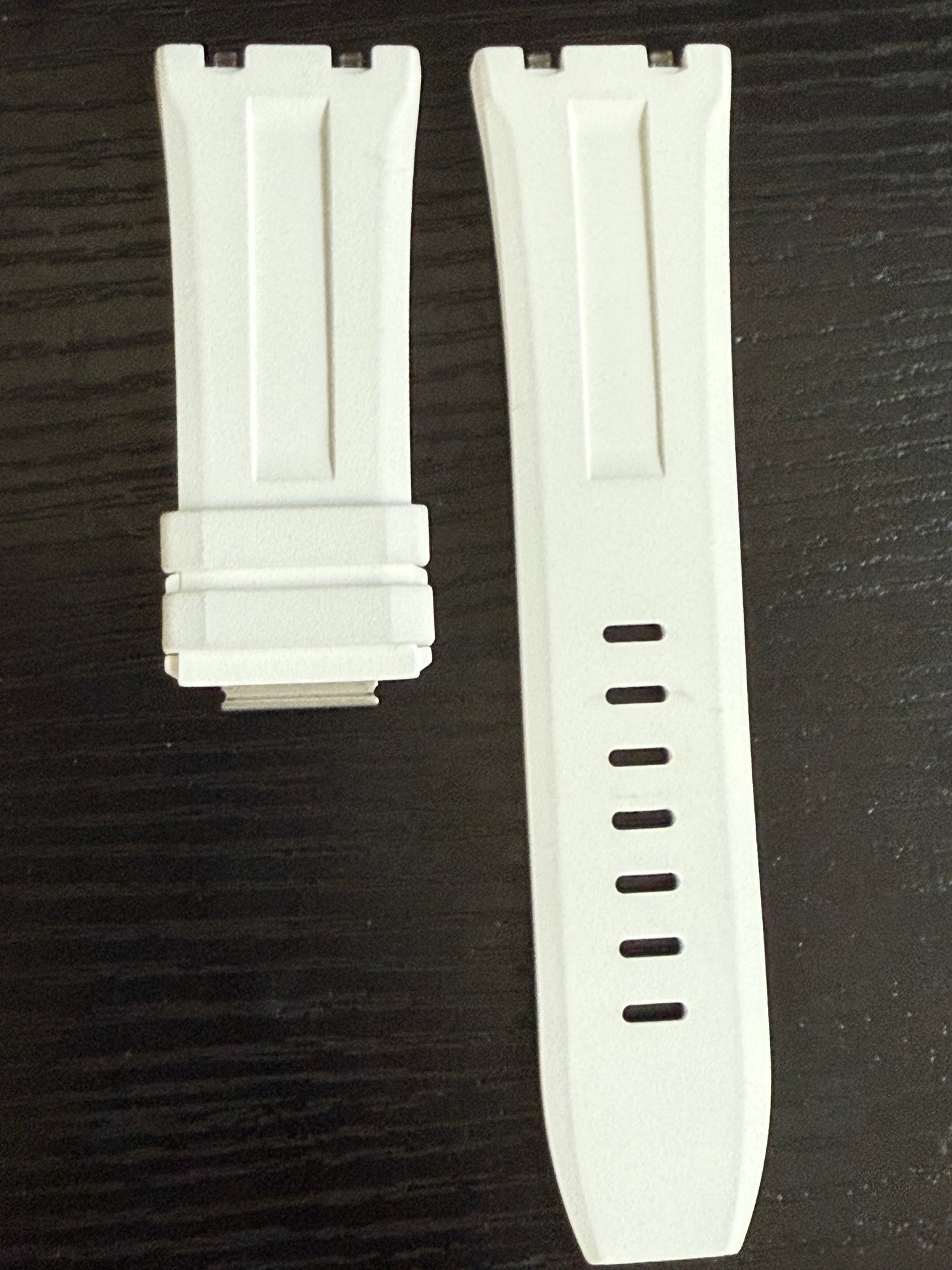 Audemars Piguet Royal Oak Diver 15720ST Quick Release White Strap