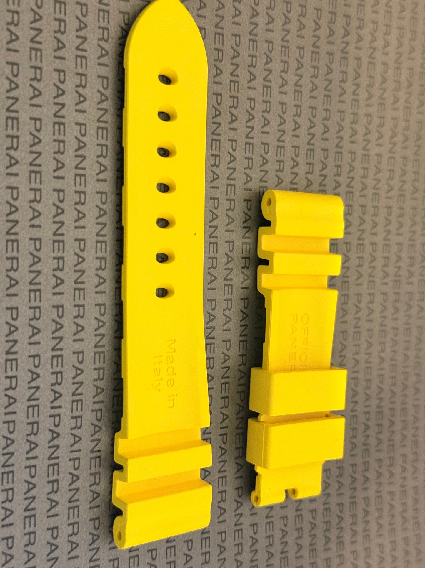Panerai 22MM Yellow Rubber Accordion Tang Strap (22/20MM)