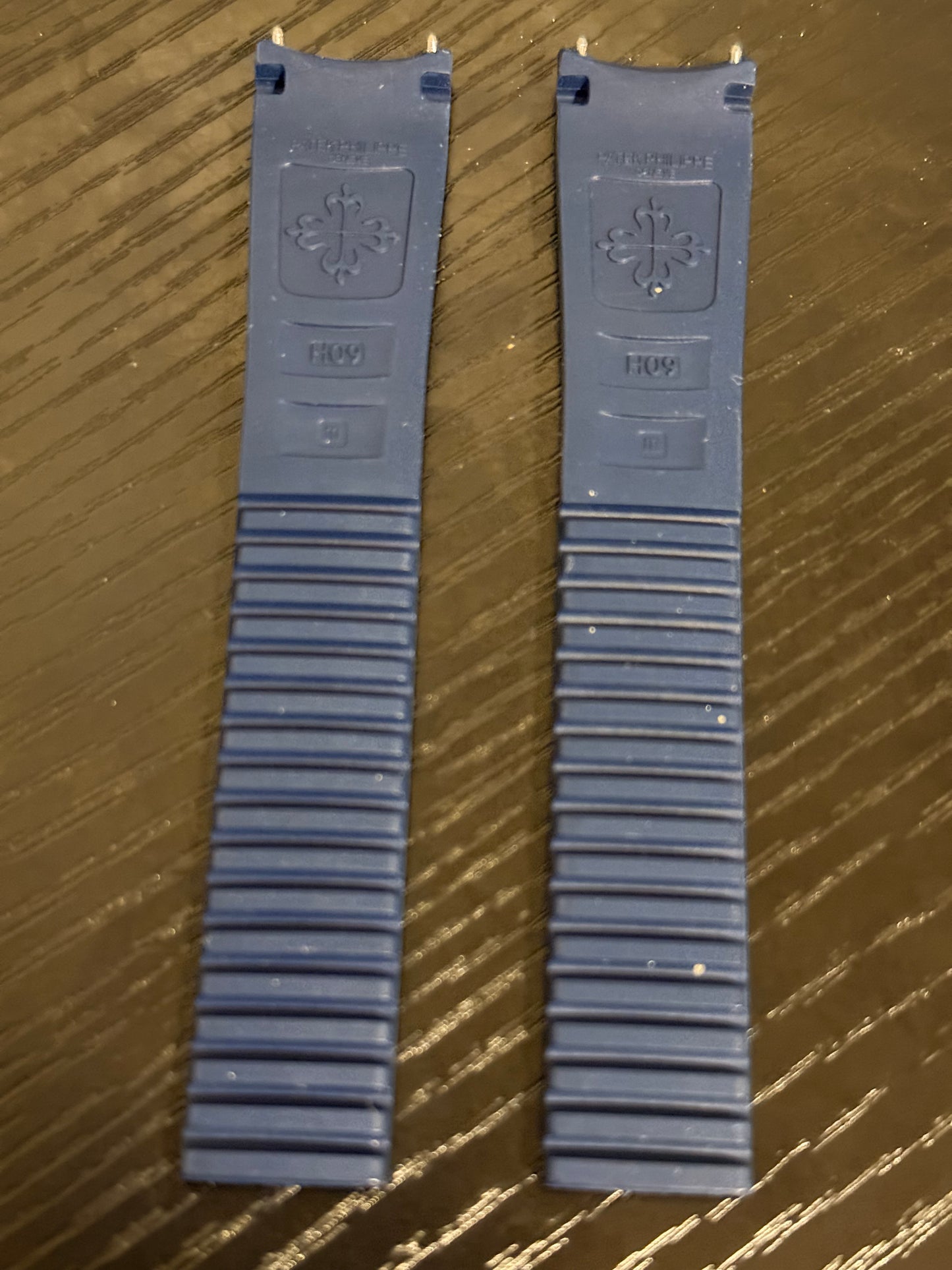 New Patek Philippe Aquanaut 19mm x 16mm Navy Blue Rubber Band Strap