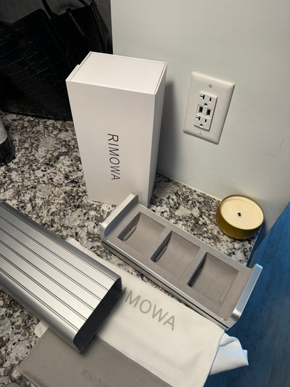 LNIB Rimowa  3 Watch Aluminium Case Retails $2,470