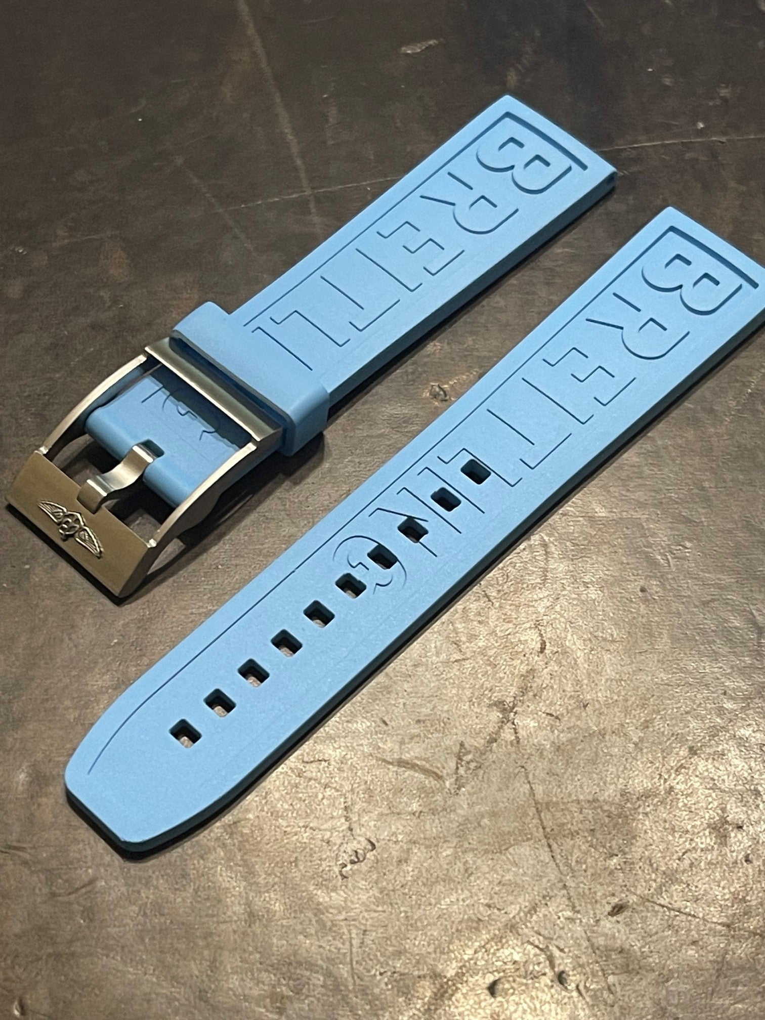 Genuine Breitling 22mm rubber watch strap