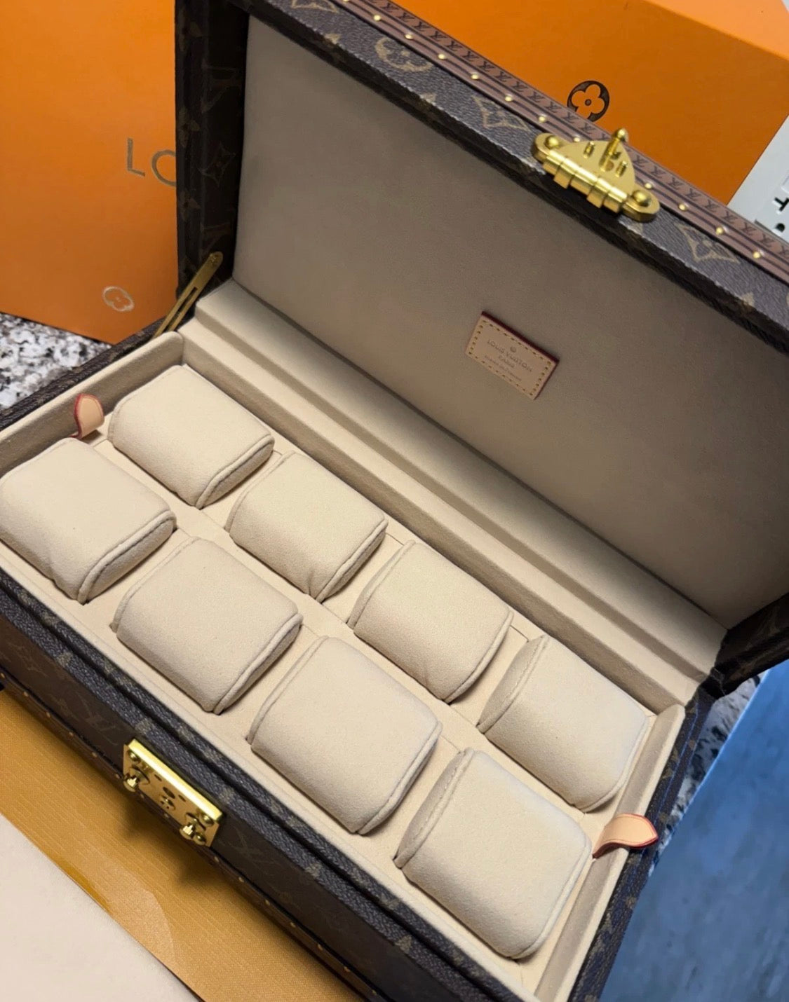 Louis Vuitton Monogram Canvas Coffret 8 Montres Watch Case