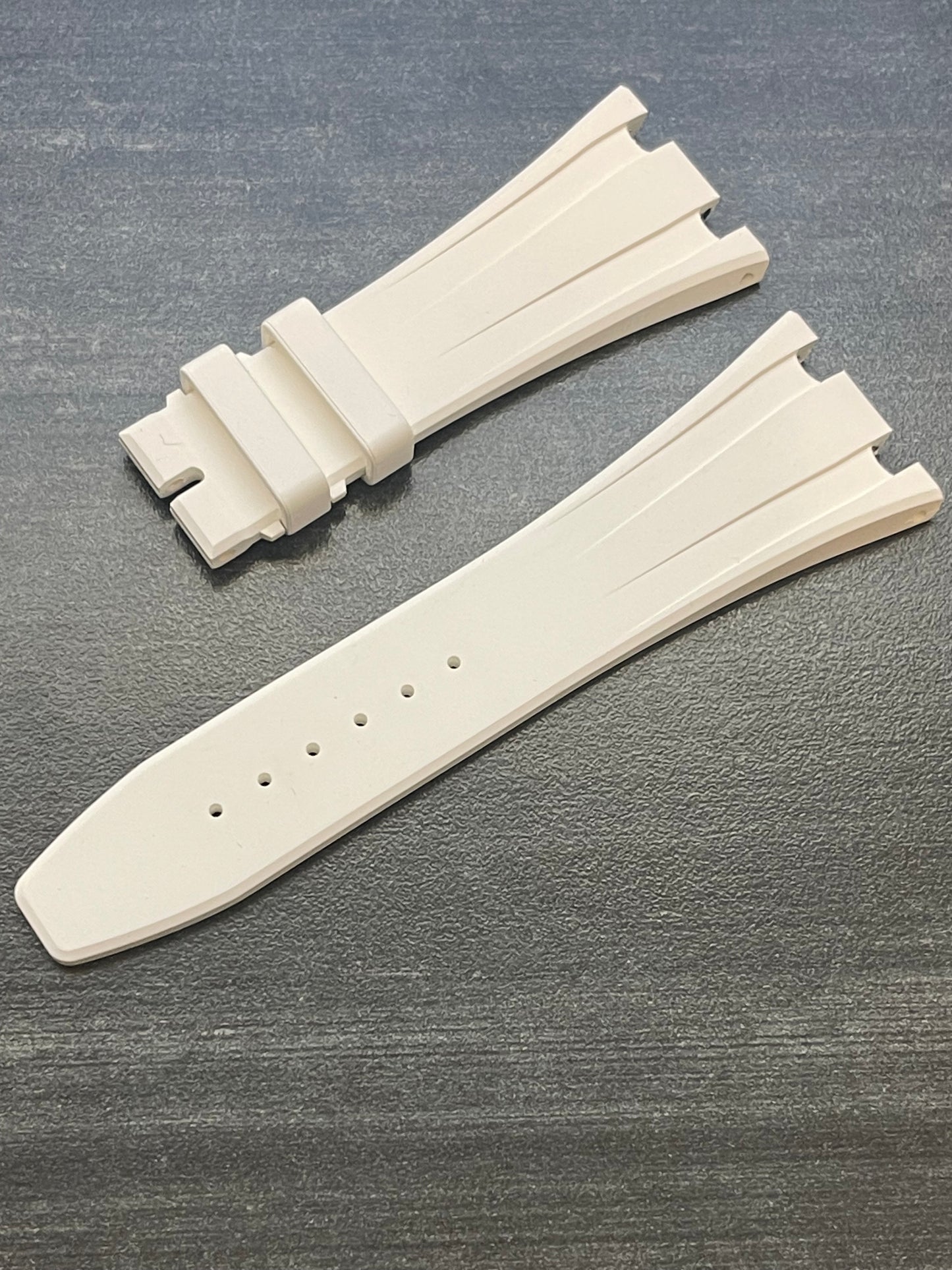 Audemars Piguet OEM White Rubber Deployant Strap 28x18MM - Royal Oak Offshore