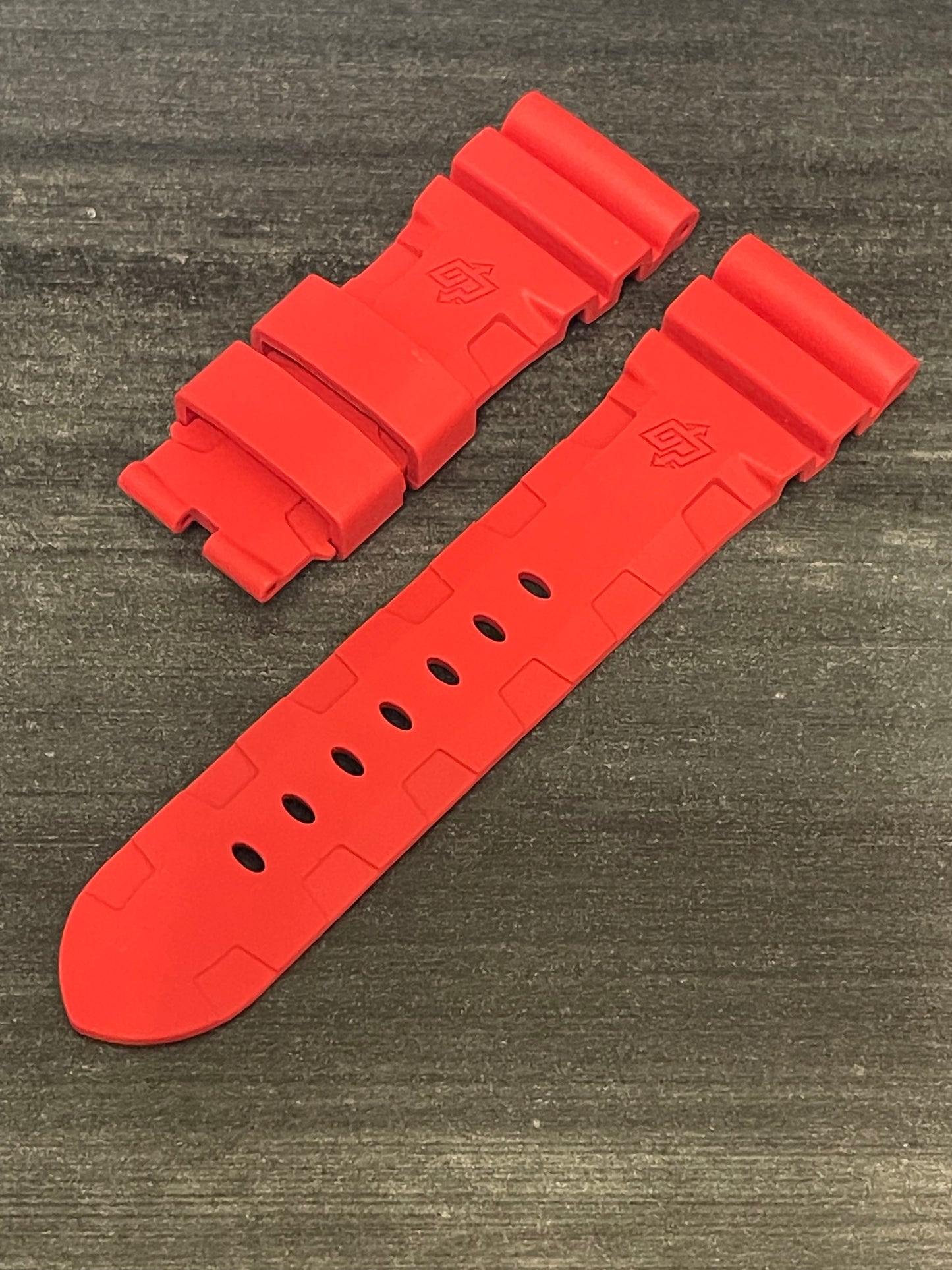 Panerai 24MM Red Rubber Accordion Tang Strap (24/22MM)