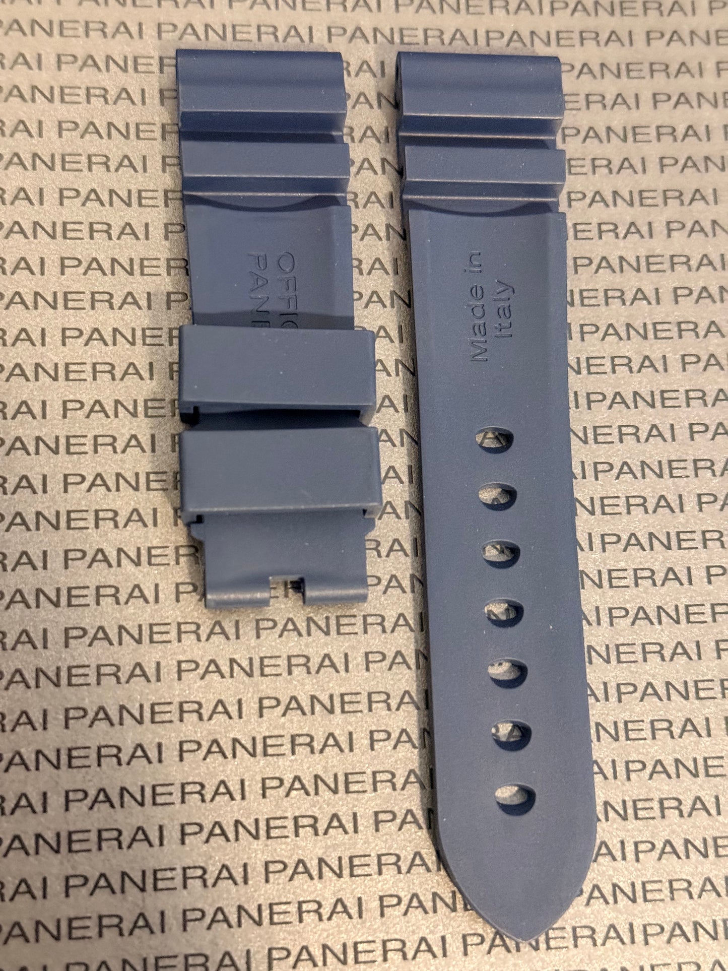 Panerai 22MM Navy Blue Rubber Accordion Tang Strap (22/20MM)