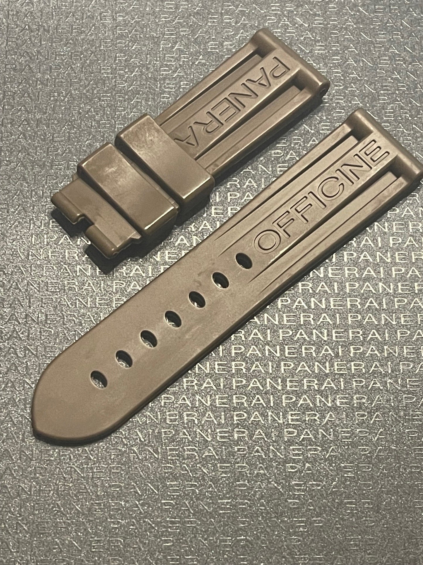 Panerai 24MM Brown Rubber Caoutchouc Logo Tang Strap (24/22MM)